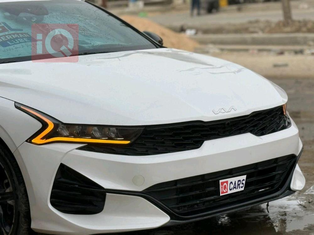 كيا K5